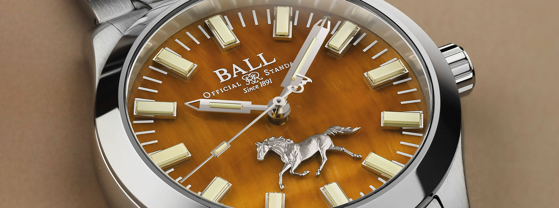 Ball Engineer II Galloping Horse (40mm) NM9016C-S11-YTE