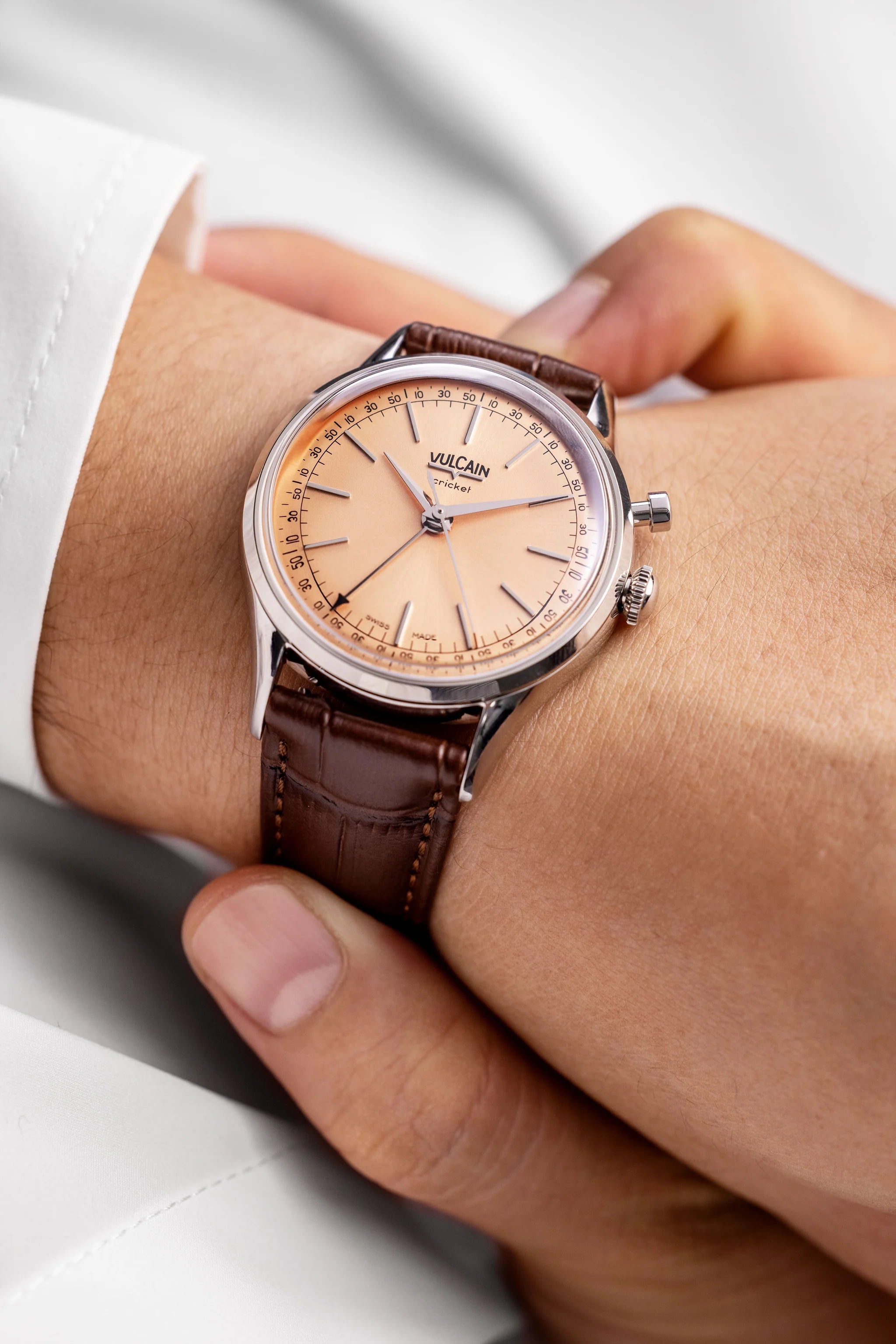 Vulcain Cricket President (39mm) Pale Salmon 100173A80 / 100273A80