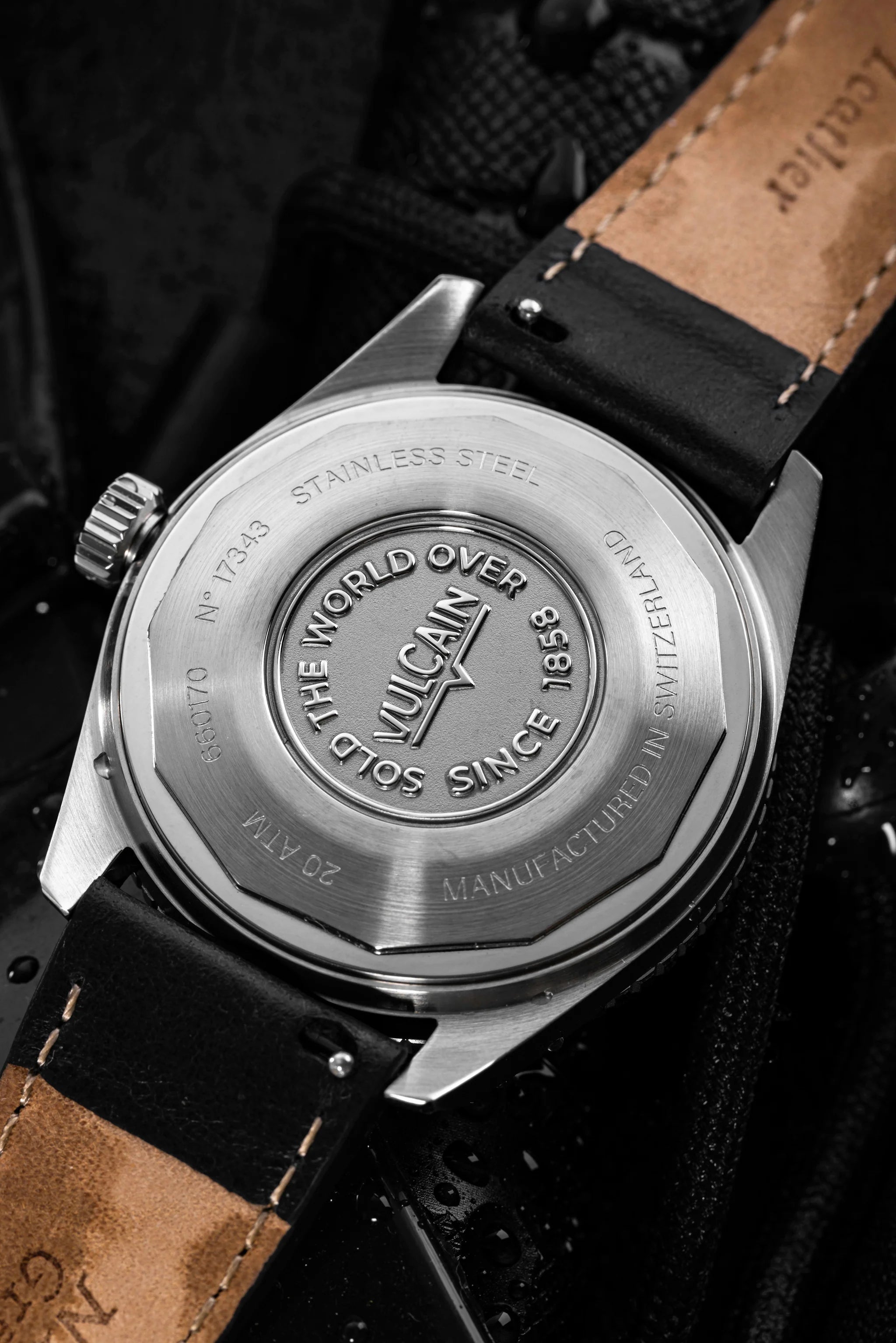 Vulcain Skindiver Nautique Black (38mm) 660170B07