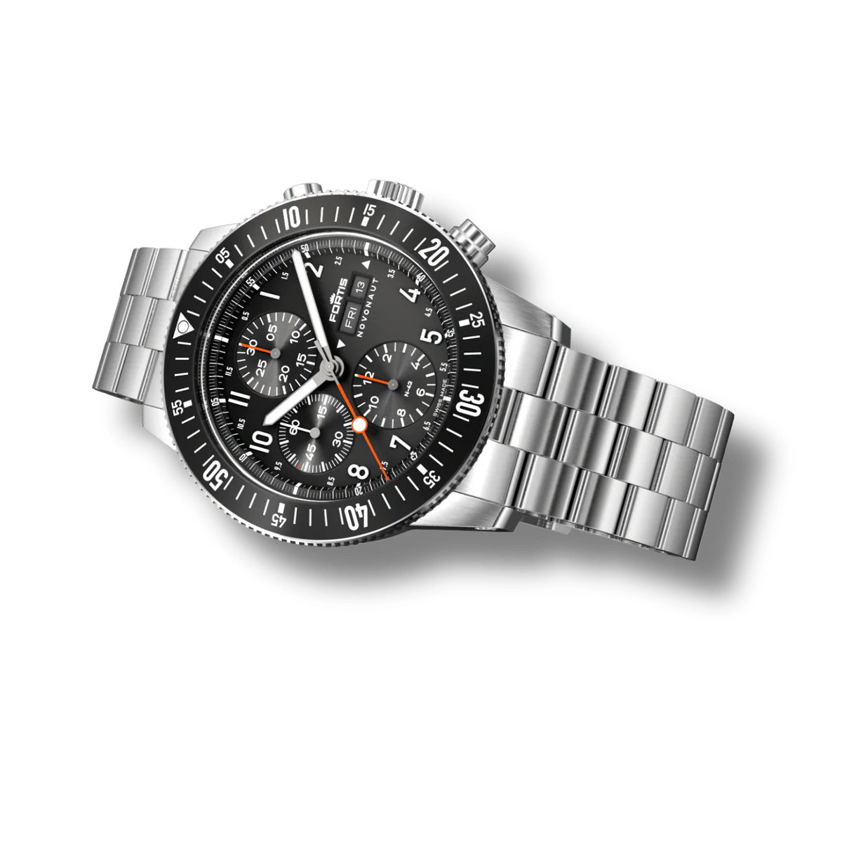 Fortis Novonaut N-42 Legacy on Block Bracelet F2040008