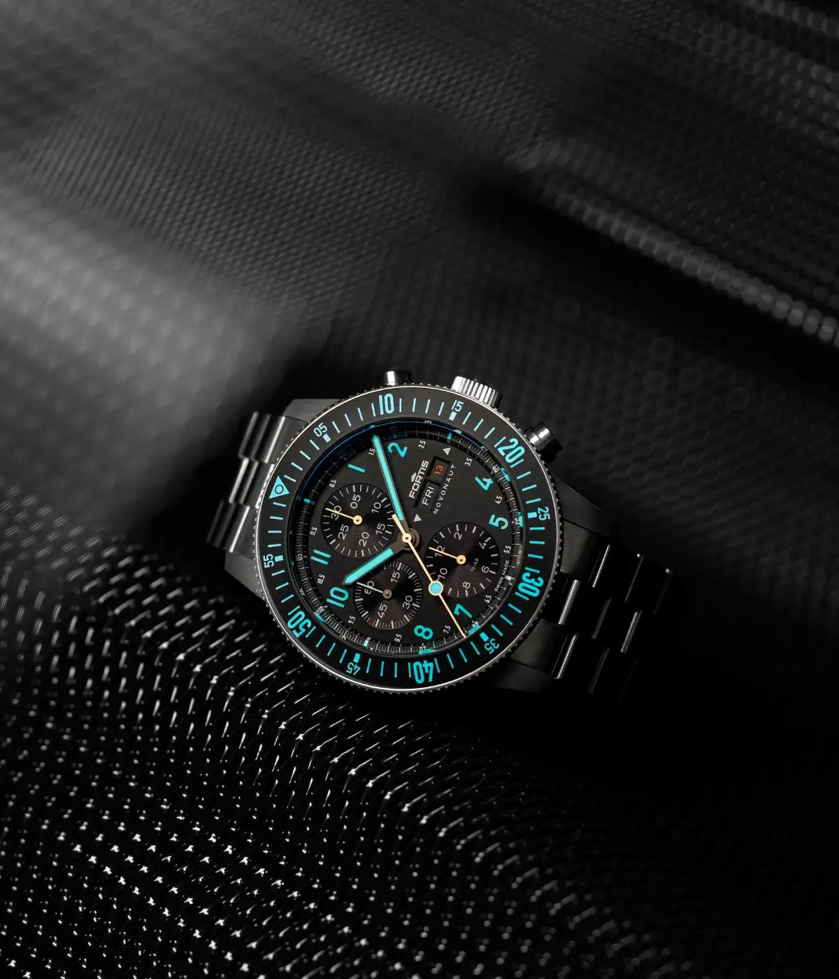 Fortis Novonaut N-42 Titanium Legacy F2040017