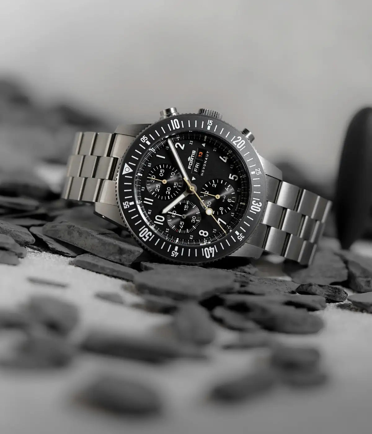 Fortis Novonaut N-42 Titanium Legacy F2040017