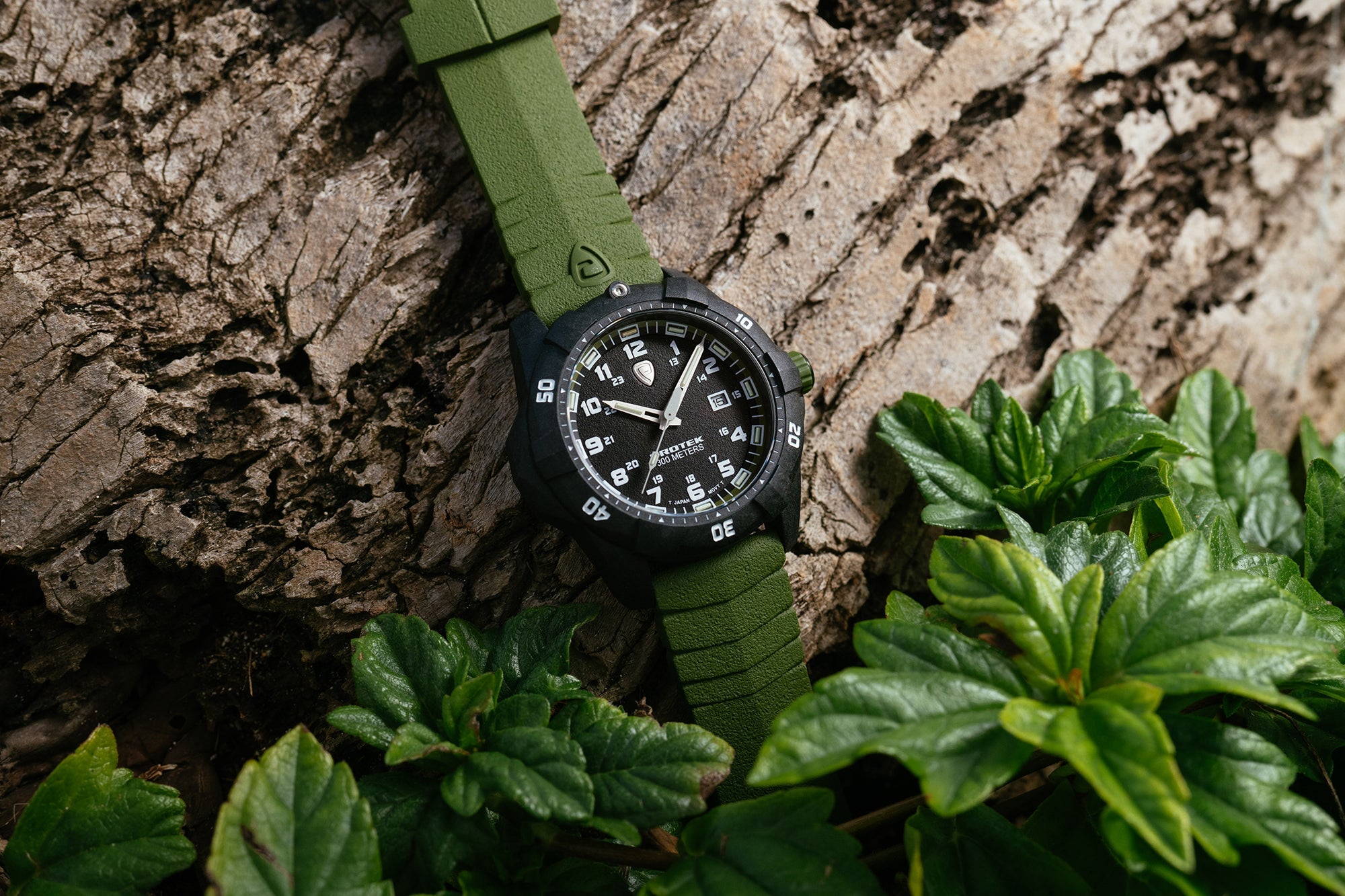 ProTek Carbon Composite Dive Watch (42mm) PT1005G