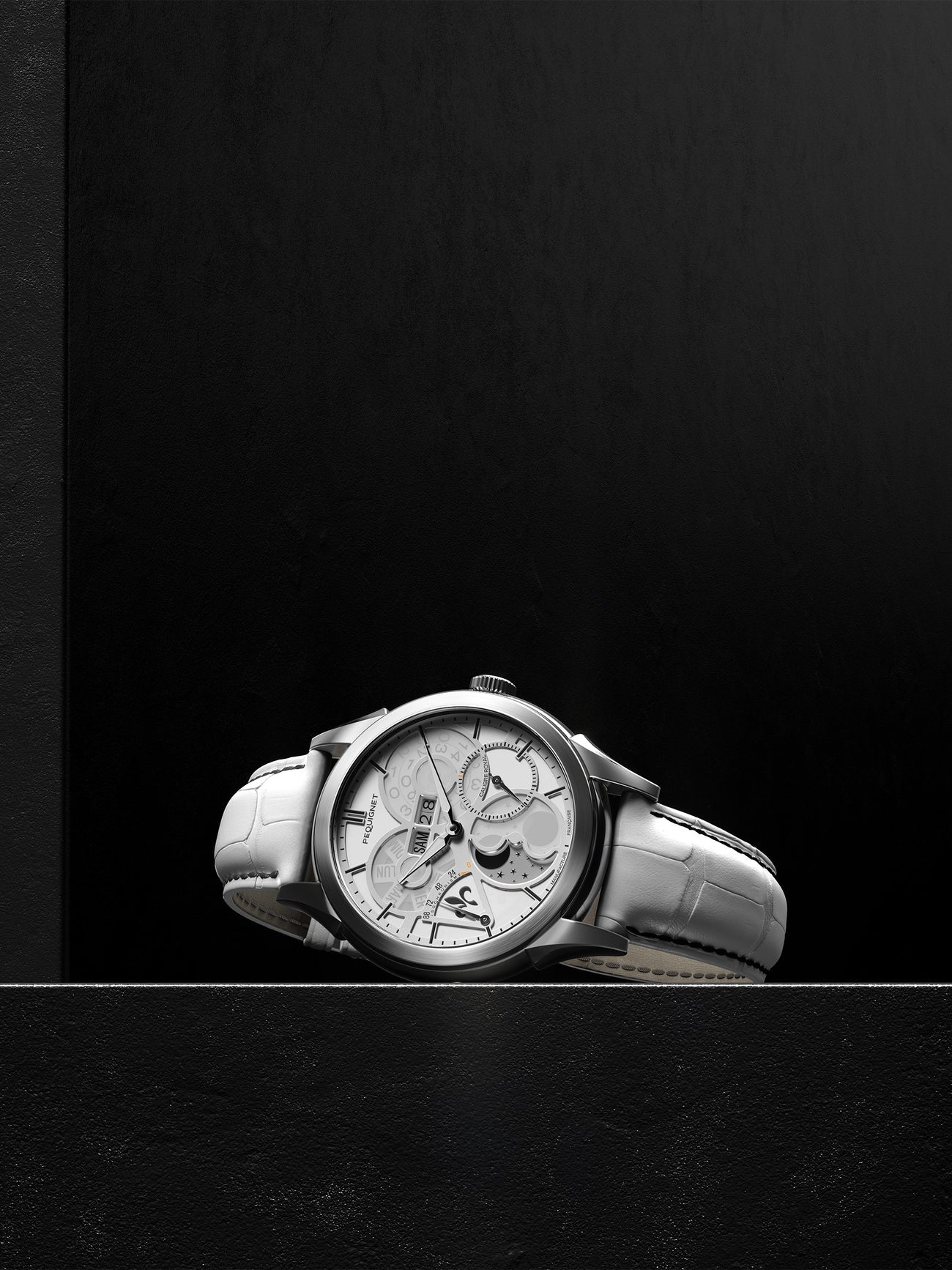 Pequignet Royale Saphir Dawn White (42mm) 9010813