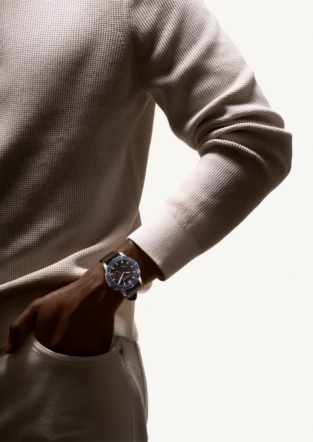 Pequignet Extreme 300 Blue/Black (43mm) 9051443