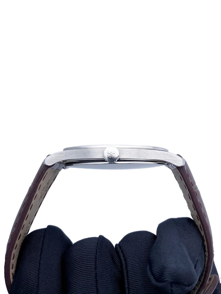 Patek Phillipe Calatrava (37mm) 5196P-001