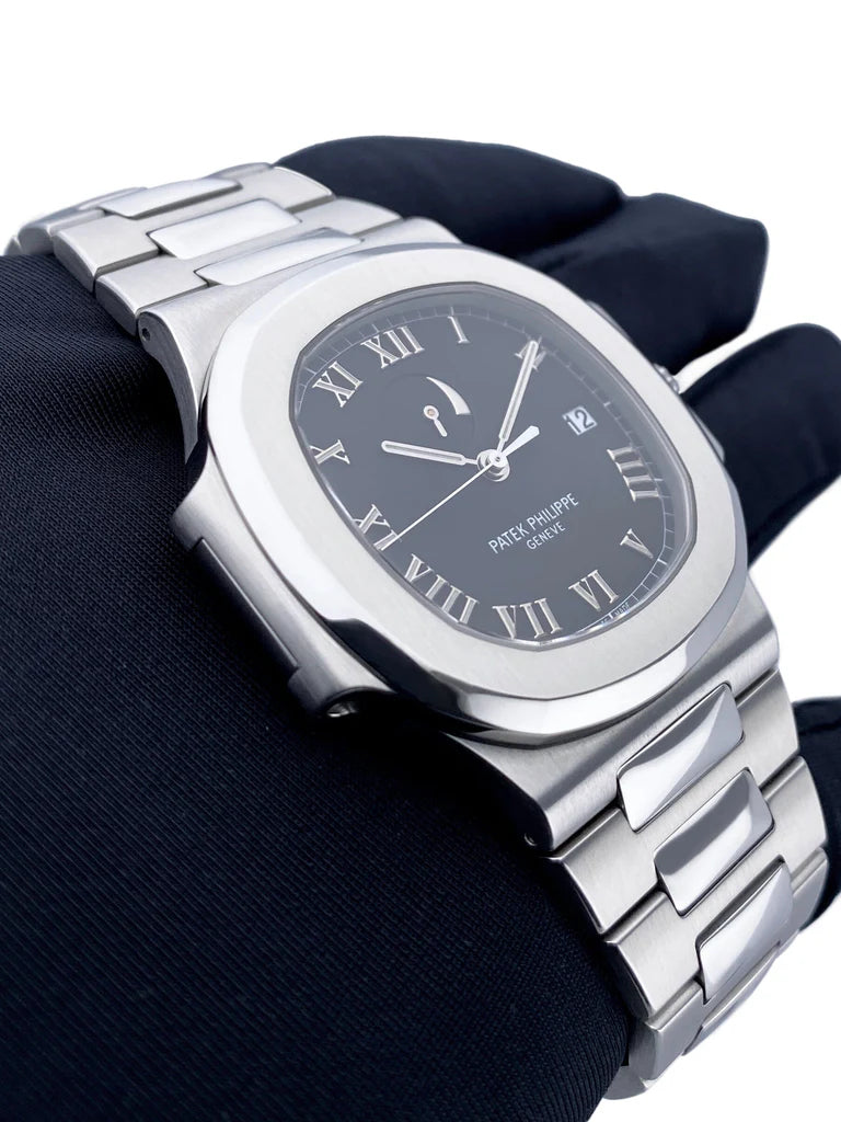 Patek Philippe Nautilus "Jumbo" Power Reserve (42mm) 3710/1A-001