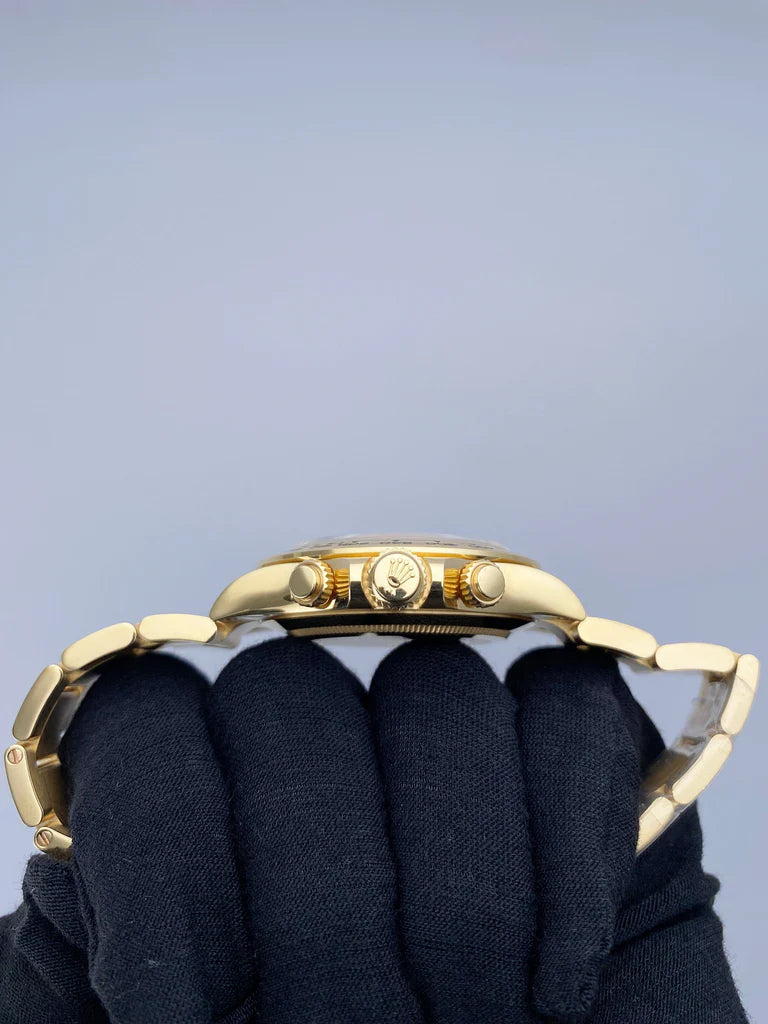 Rolex Oyster Perpetual Cosmograph Daytona (40mm) 116508