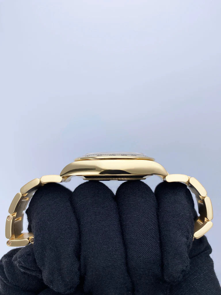 Rolex Oyster Perpetual Cosmograph Daytona (40mm) 116508