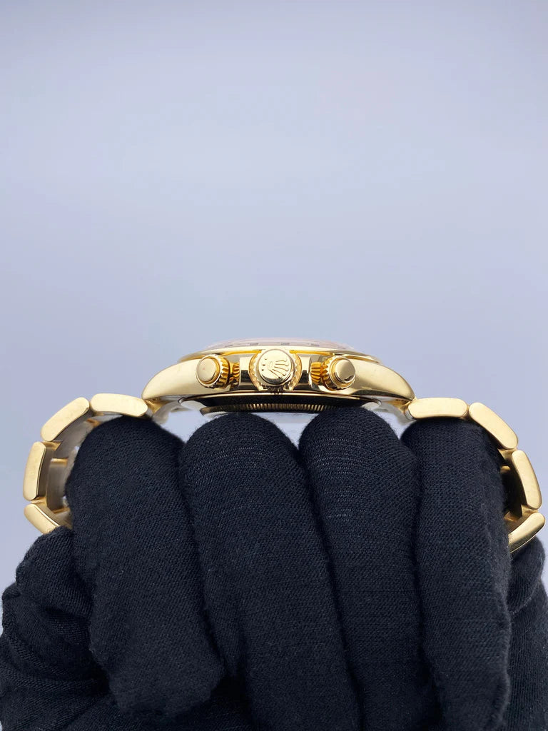 Rolex Oyster Perpetual Cosmograph Daytona (40mm) 116528