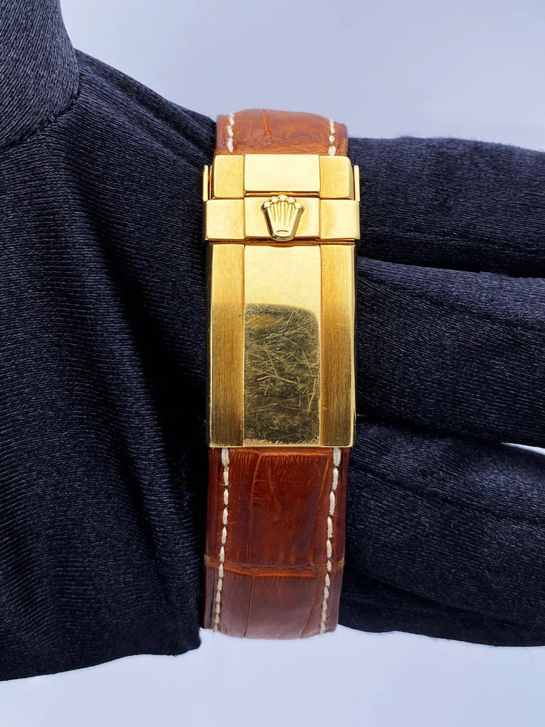 Rolex Oyster Perpetual Cosmograph Daytona (40mm) 16518