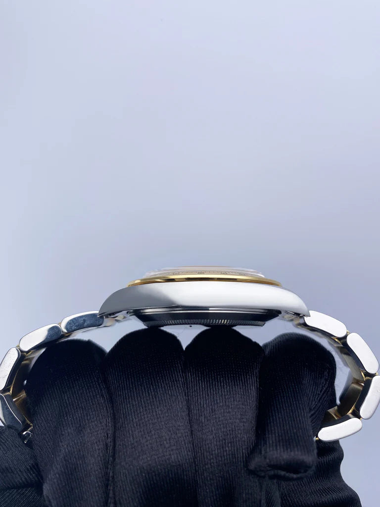 Rolex Oyster Perpetual Cosmograph Daytona Zenith (40mm) 16523