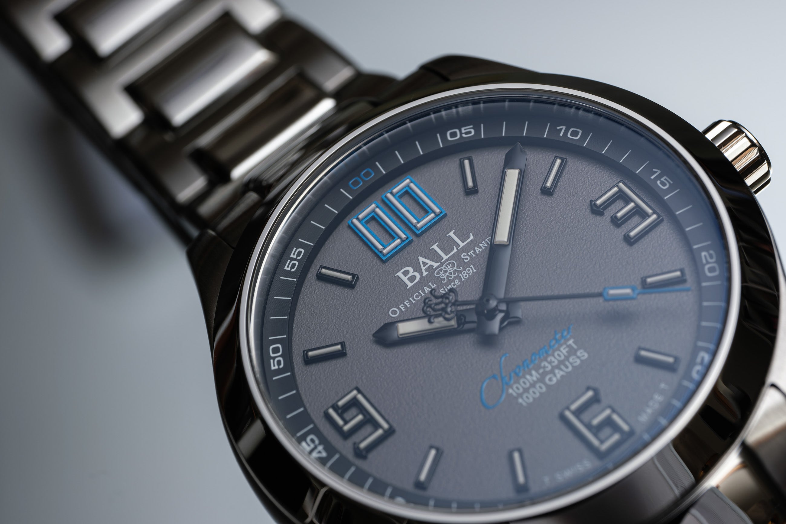 BALL Engineer III 00BLU (40mm) NM9026C-S45C-GY