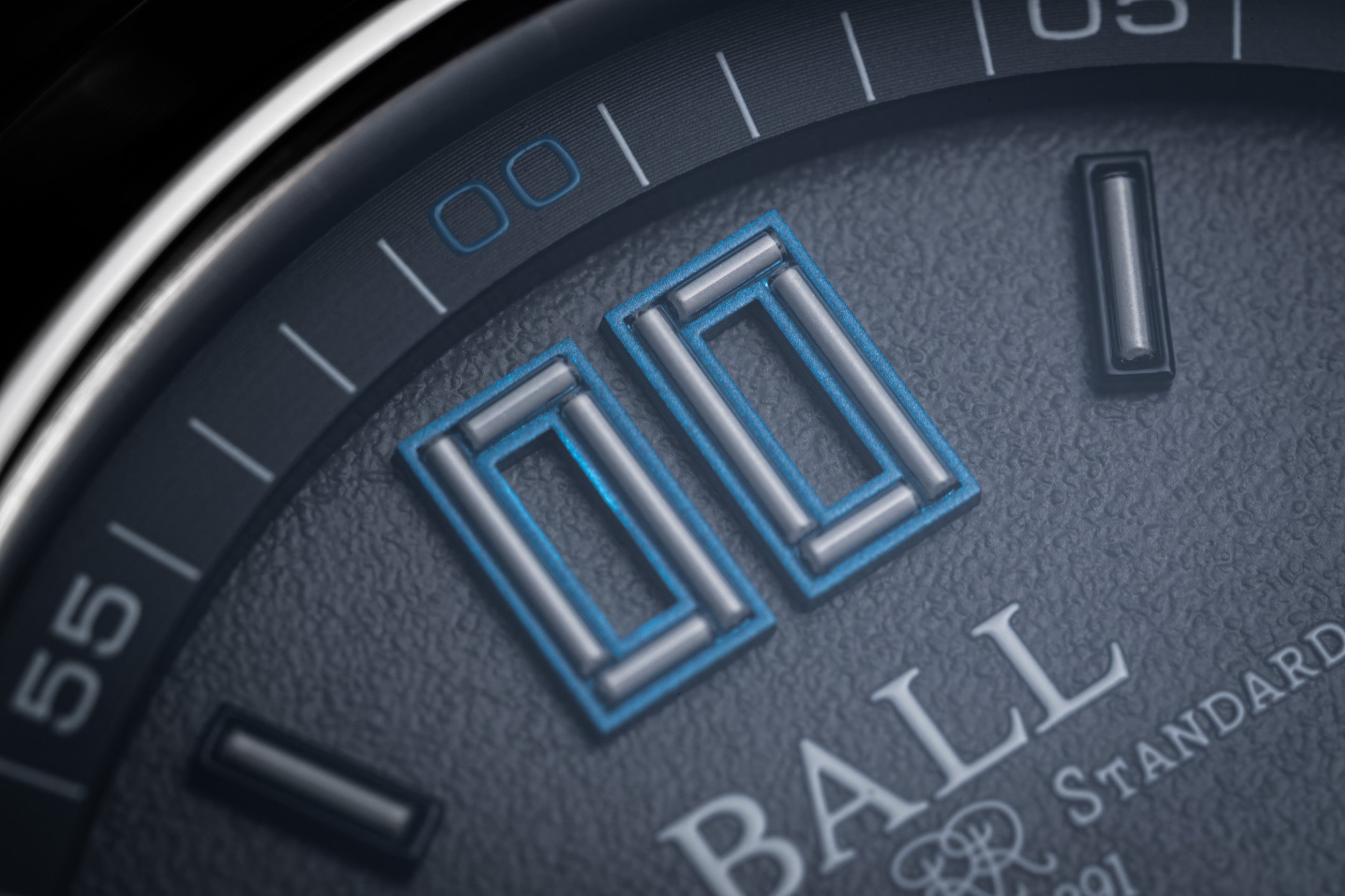 BALL Engineer III 00BLU (40mm) NM9026C-S45C-GY