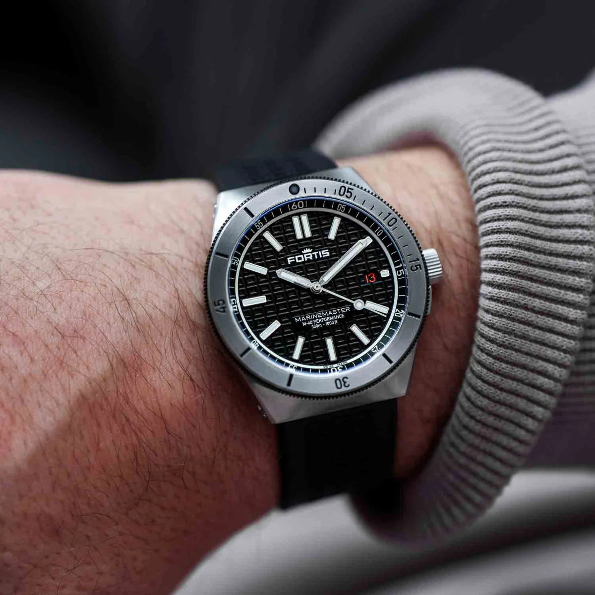 Fortis Marinemaster M-40 Gravity Black F8120026