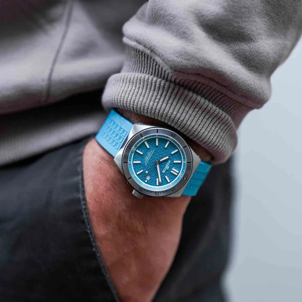 Fortis Marinemaster M-40 Serenity Blue F8120003