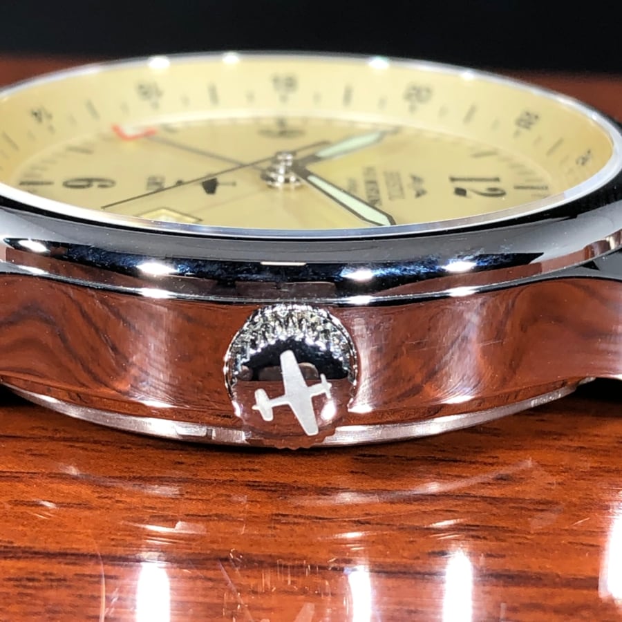 Bristol P-51 Mustang Tribute - Beige (44mm) BW51B