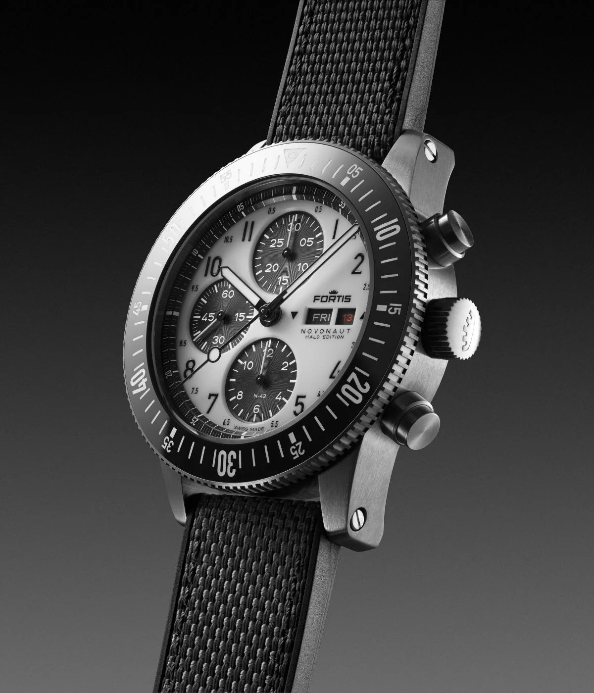 Fortis Novonaut N-42 TR Halo Black F2040021