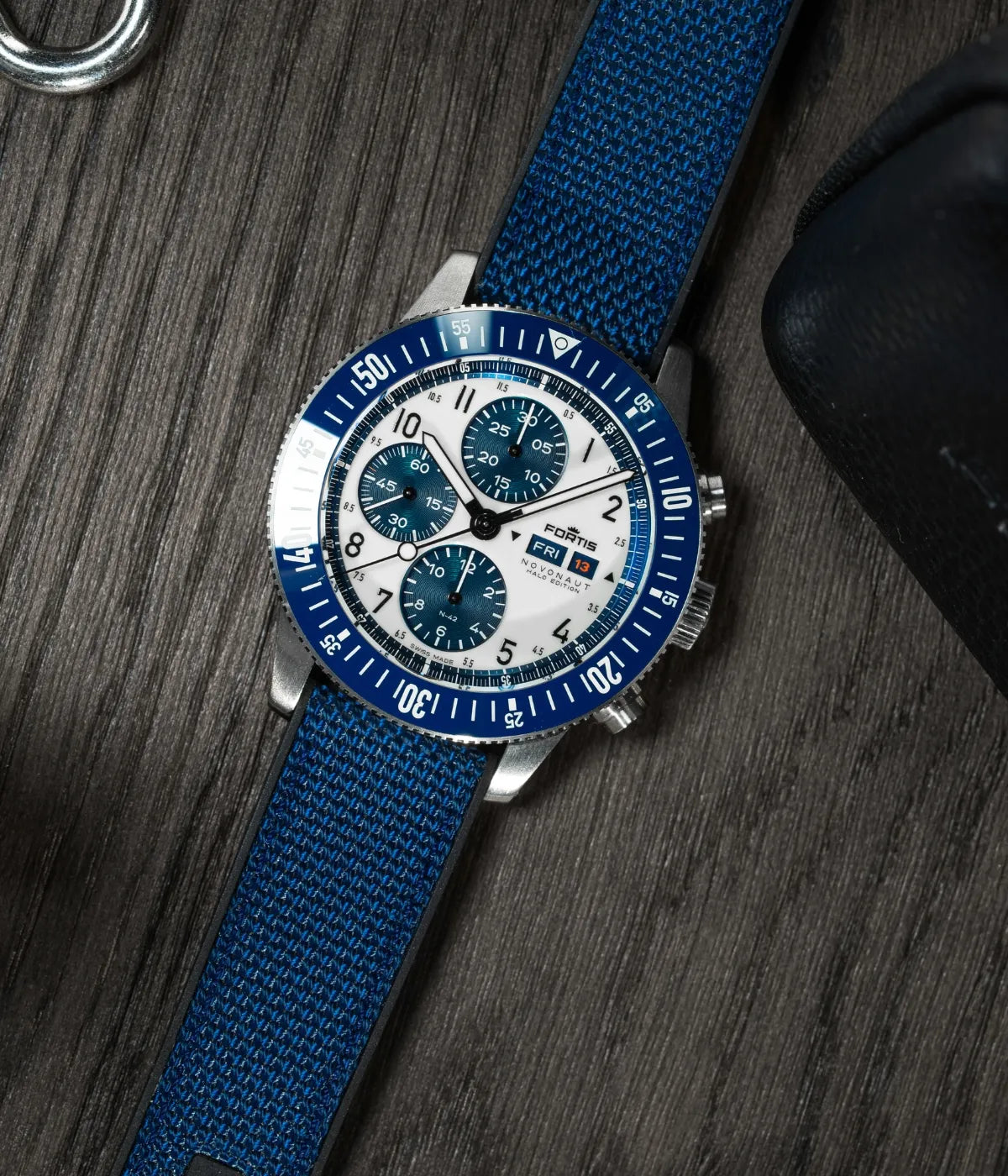 Fortis Novonaut N-42 TR Halo Blue F2040022