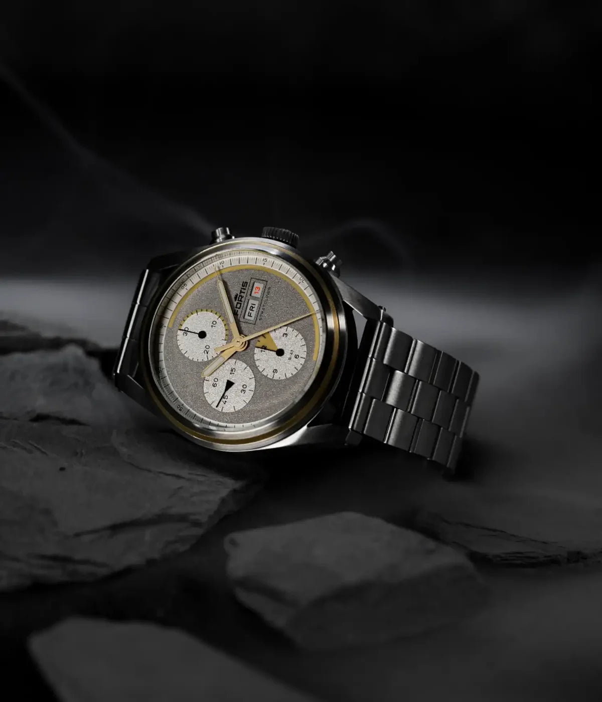 Fortis Stratoliner S-41 Cool Gray Supernova F2340012