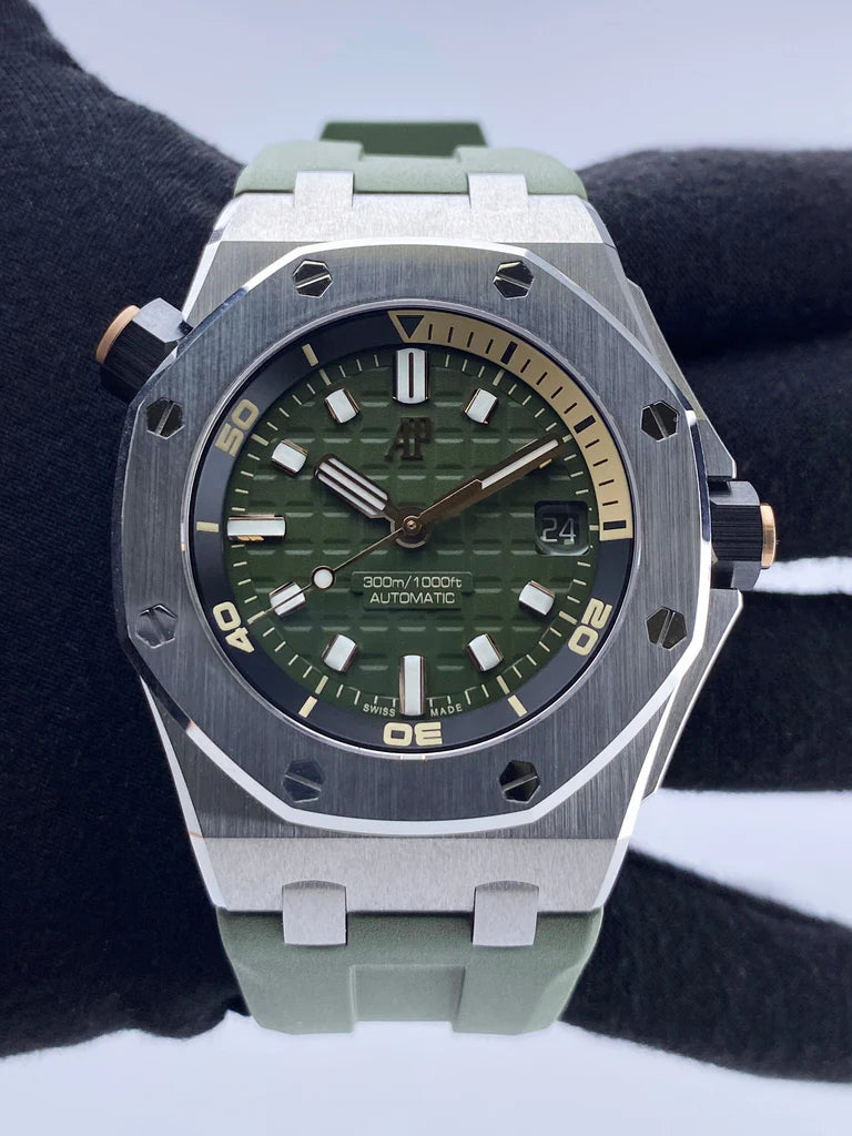 Audemars Piguet Royal Oak Offshore Diver (42mm) 15720ST.OO.A052CA.01