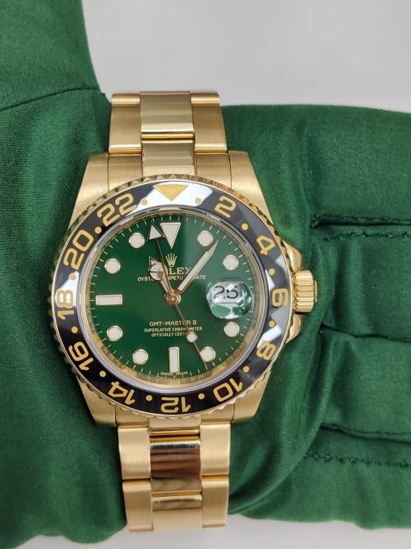 Rolex Oyster Perpetual GMT MASTER II 41mm Green Pre Owned 116718LN