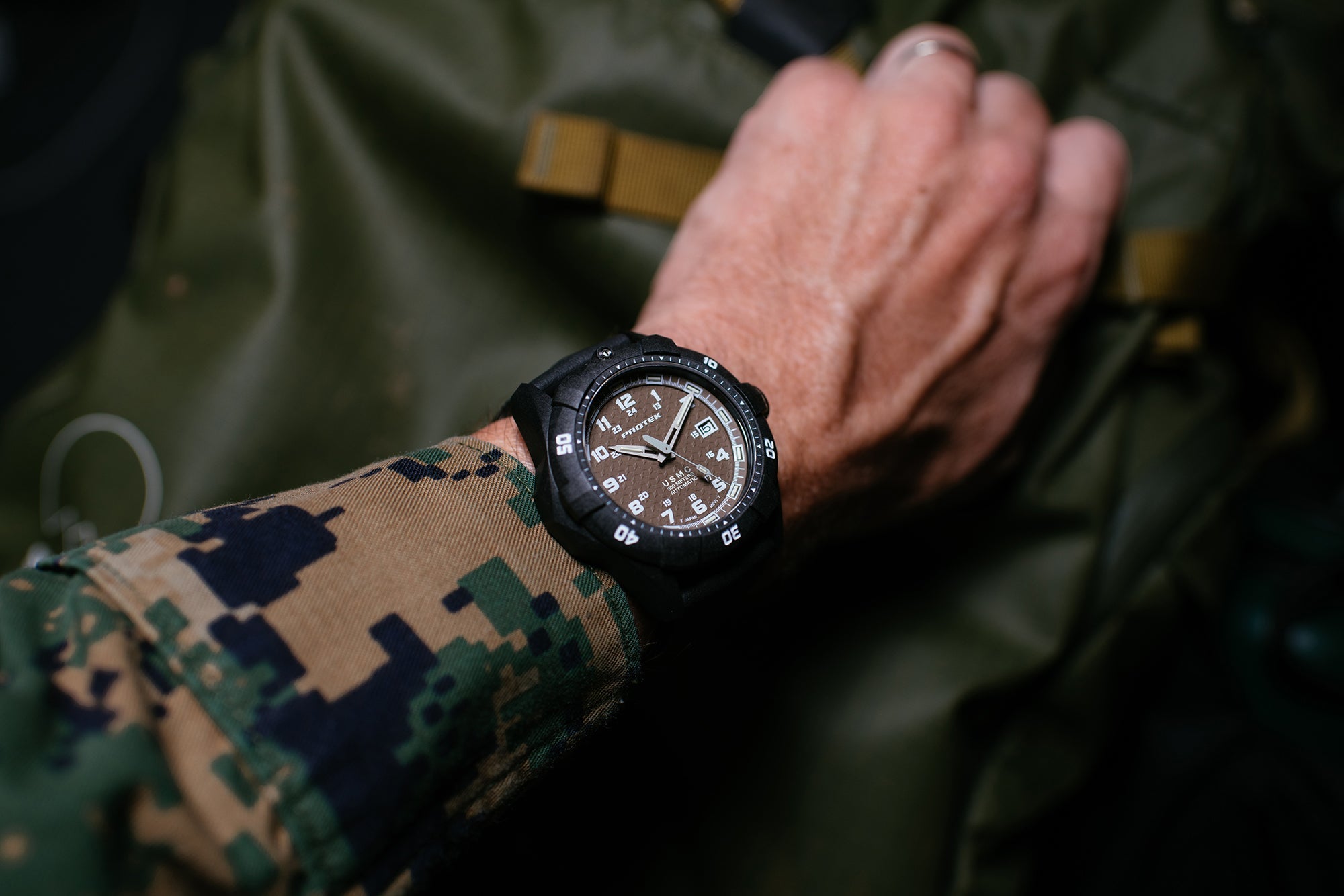 ProTek USMC Automatic Dive Watch (42mm) PT1216