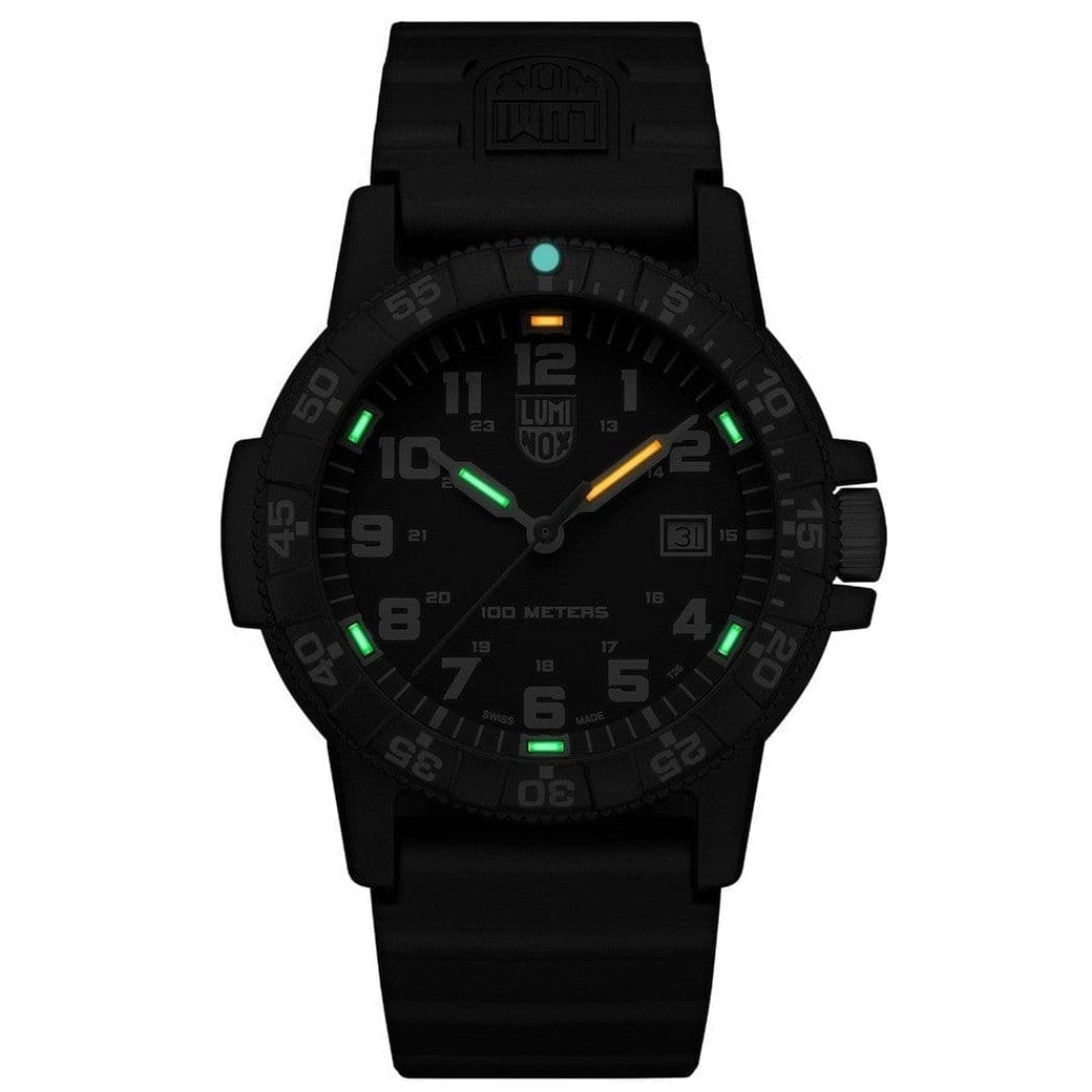 Luminox  Leatherback SEA Turtle Giant, (44mm) XS.0321.L